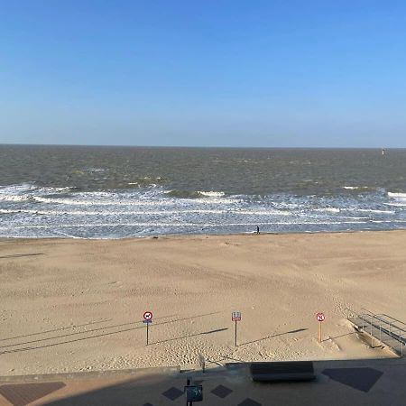 Huswell - Beautiful Spacious Studio With Frontal Sea View Knokke-Heist Ngoại thất bức ảnh