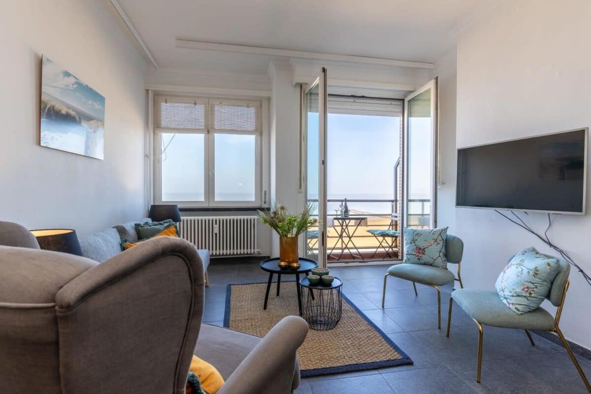 Huswell - Beautiful Spacious Studio With Frontal Sea View Knokke-Heist Ngoại thất bức ảnh