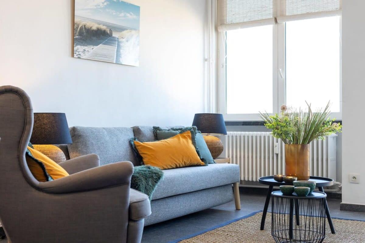 Huswell - Beautiful Spacious Studio With Frontal Sea View Knokke-Heist Ngoại thất bức ảnh