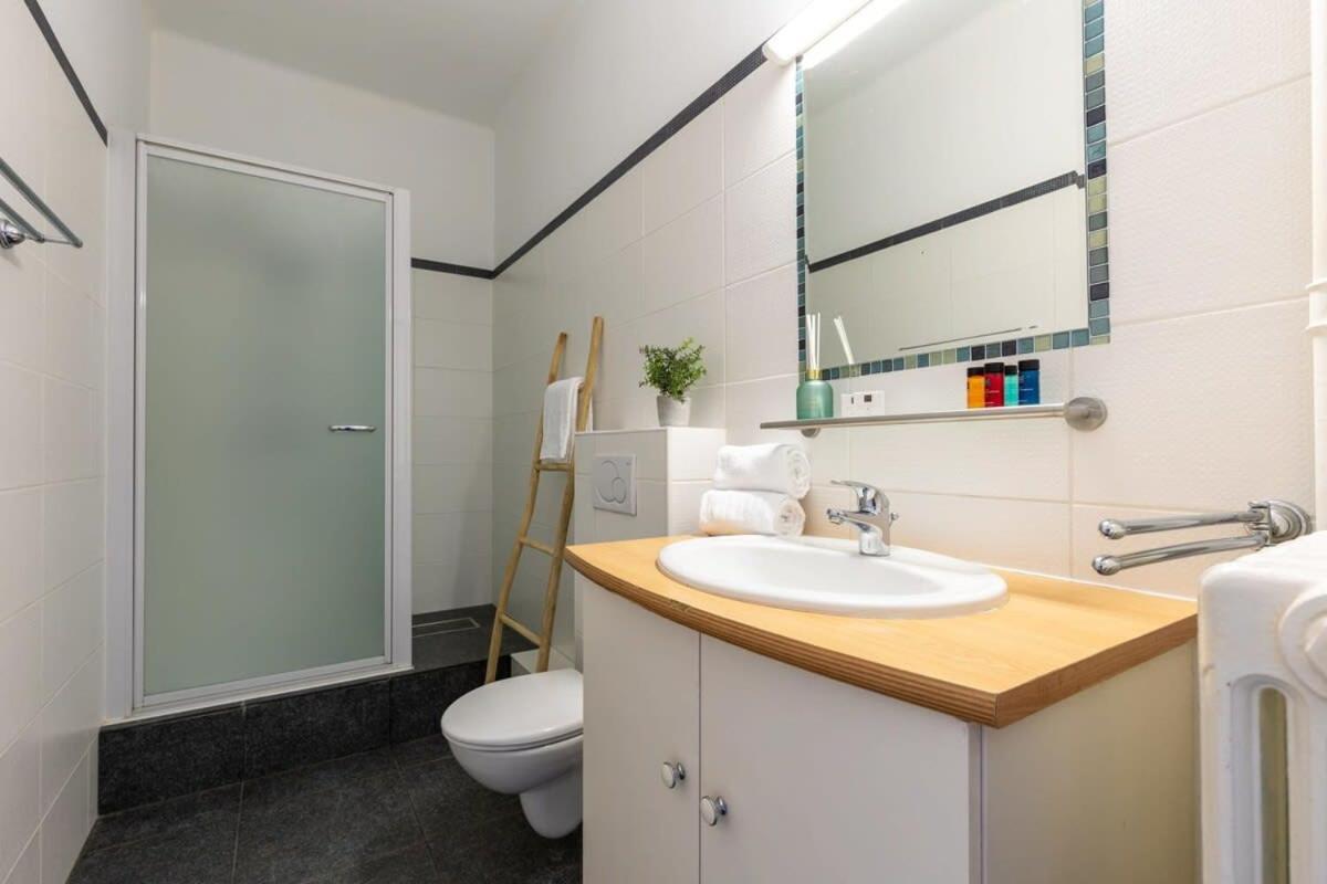 Huswell - Beautiful Spacious Studio With Frontal Sea View Knokke-Heist Ngoại thất bức ảnh